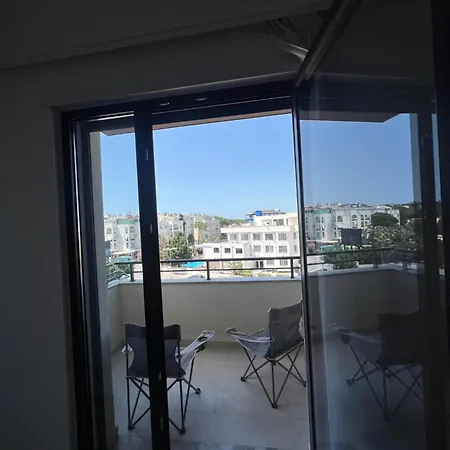 Mars 2 Apartment *